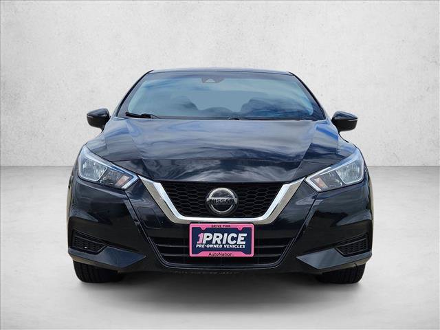 Used 2021 Nissan Versa SV FWD image 2