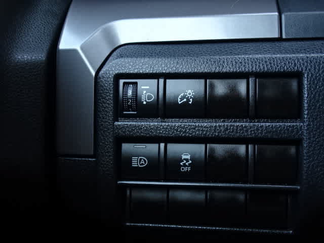 Certified 2024 Toyota Tacoma SR5 RWD image 40