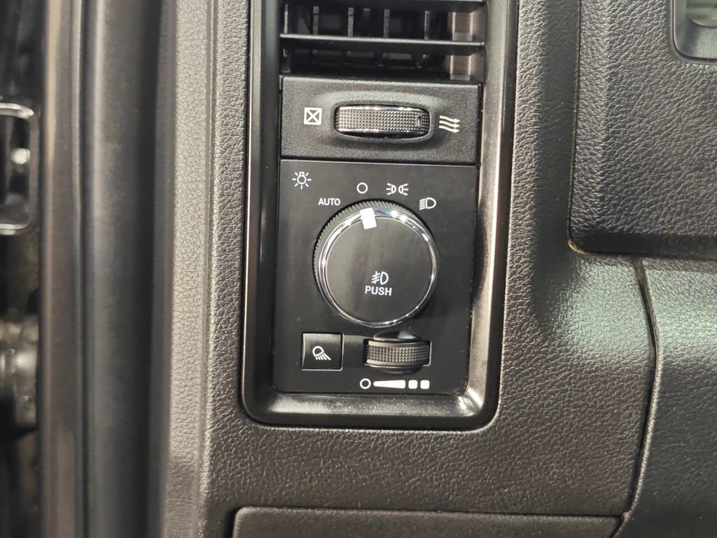 Used 2017 RAM 1500 Rebel w/ Luxury Group image 53