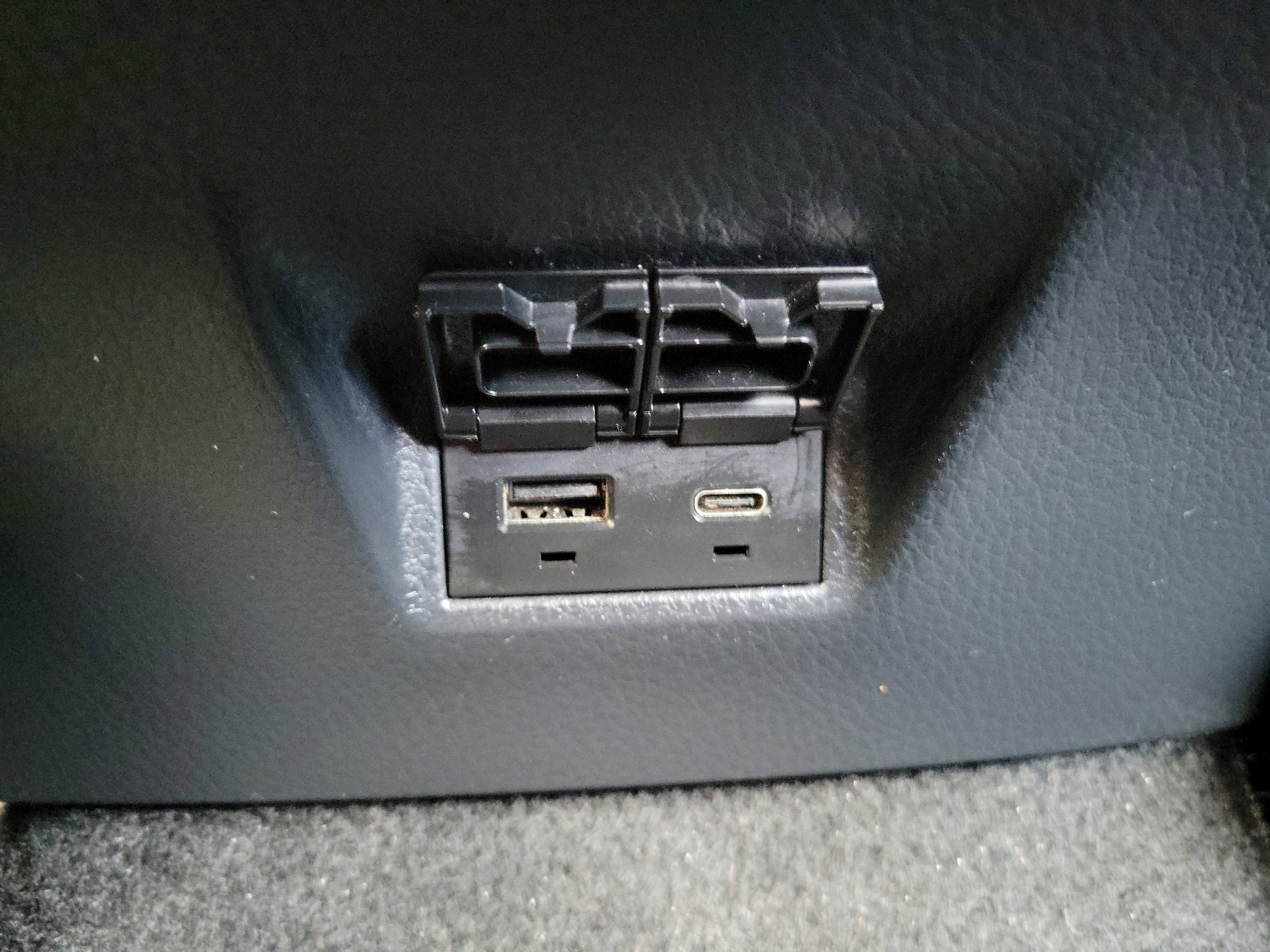 Certified 2025 Toyota Camry LE image 13