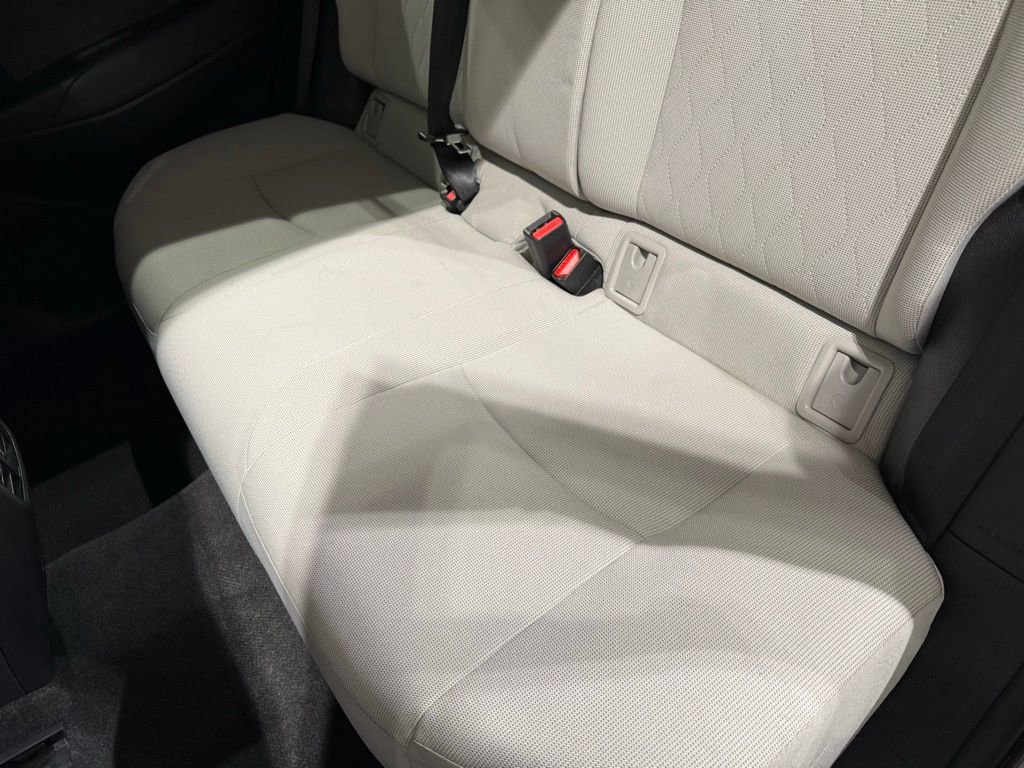 Certified 2023 Toyota Corolla Cross LE image 21