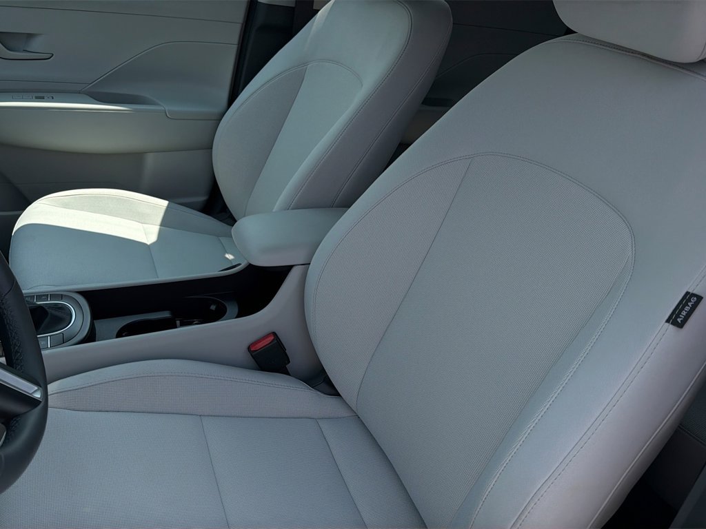 Certified 2026 Hyundai Kona SEL Sport AWD/4WD image 19