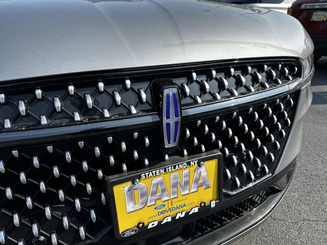 Certified 2024 Lincoln Nautilus Reserve AWD/4WD image 10
