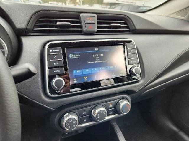 New 2025 Nissan Versa S w/ Trunk Package FWD image 20