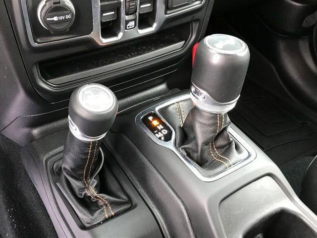 Used 2022 Jeep Wrangler Unlimited Sahara image 12