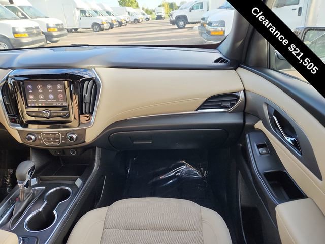 Used 2023 Chevrolet Traverse LS image 21