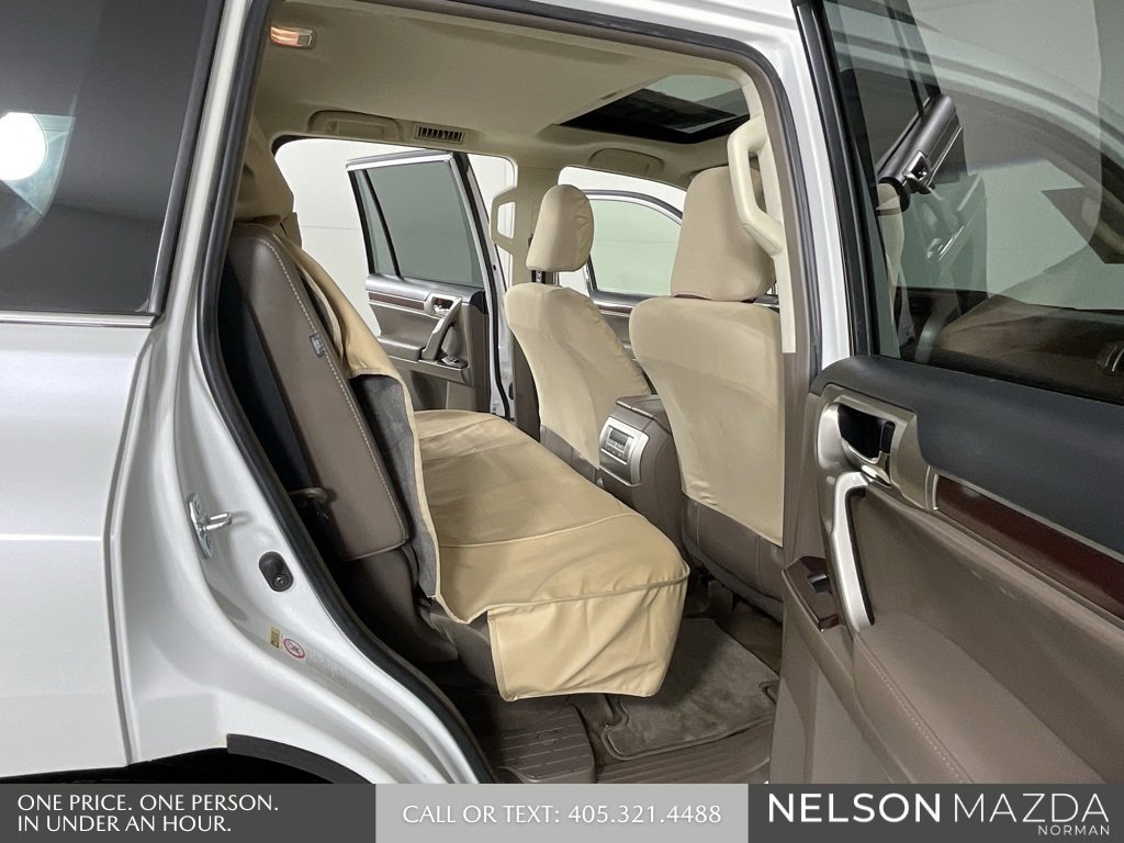 Used 2014 Lexus GX 460 image 15