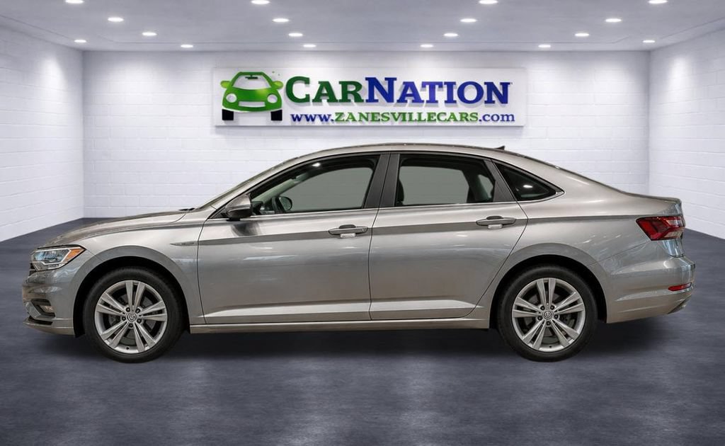 Used 2019 Volkswagen Jetta R-Line FWD image 3