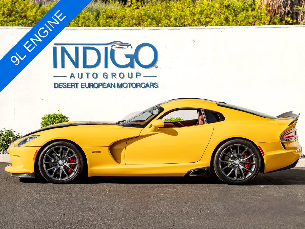 Used 2014 SRT Viper GTS w/ GTS Laguna Interior Package RWD image 12