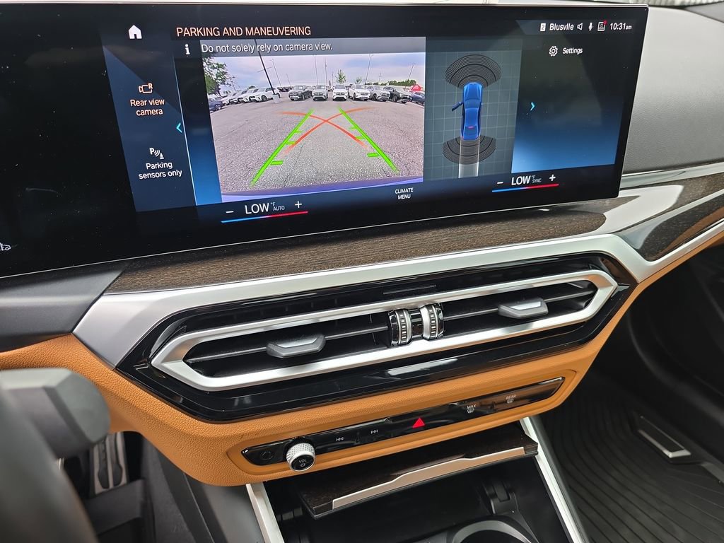 Used 2024 BMW 330i xDrive Sedan w/ M Sport Package image 33