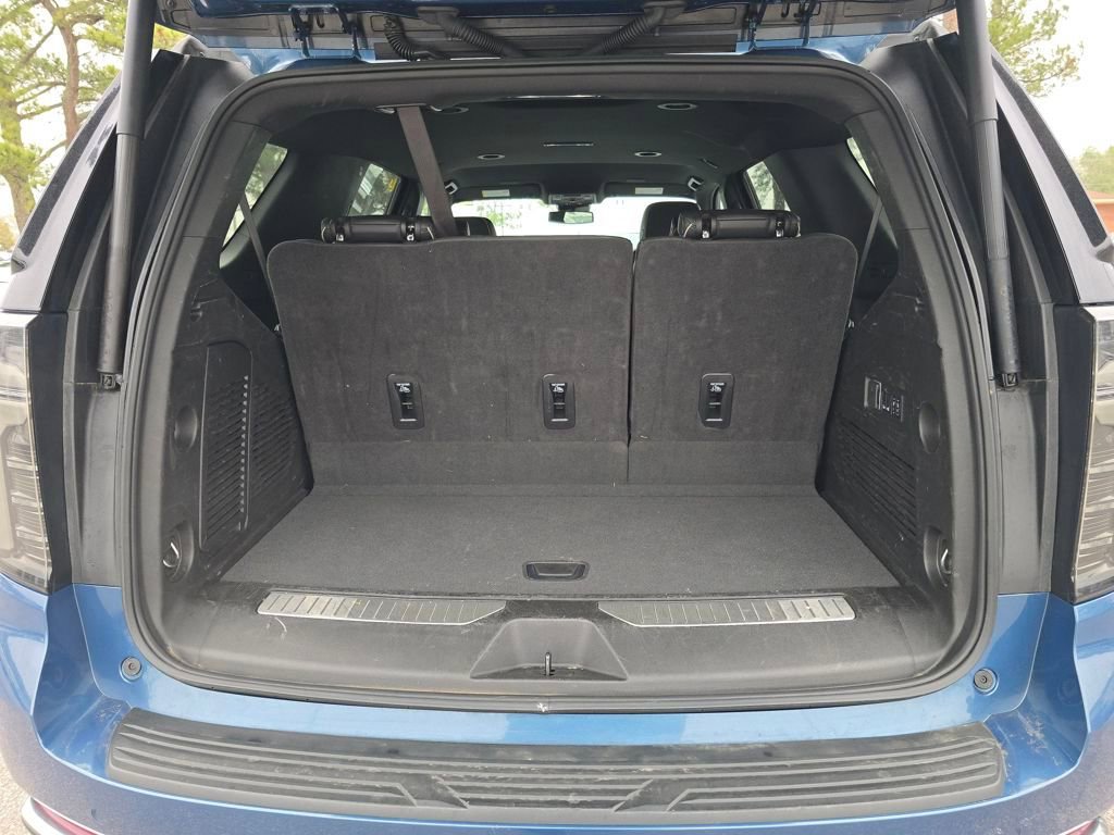 Used 2025 Chevrolet Tahoe Premier image 11