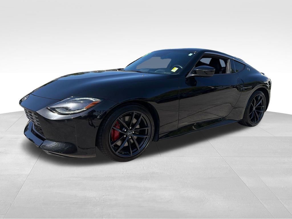 Used 2025 Nissan Z Performance w/ Floor Mat Package RWD video 3