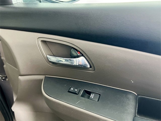 Used 2016 Honda Odyssey Touring Elite image 32