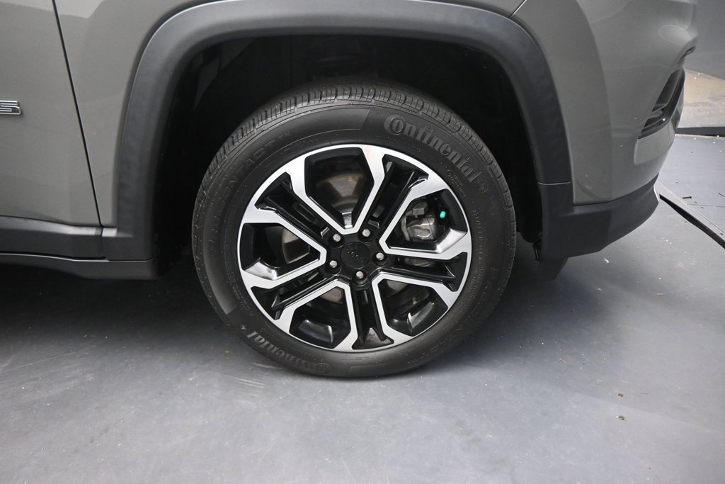 Used 2023 Jeep Compass Limited AWD/4WD image 22
