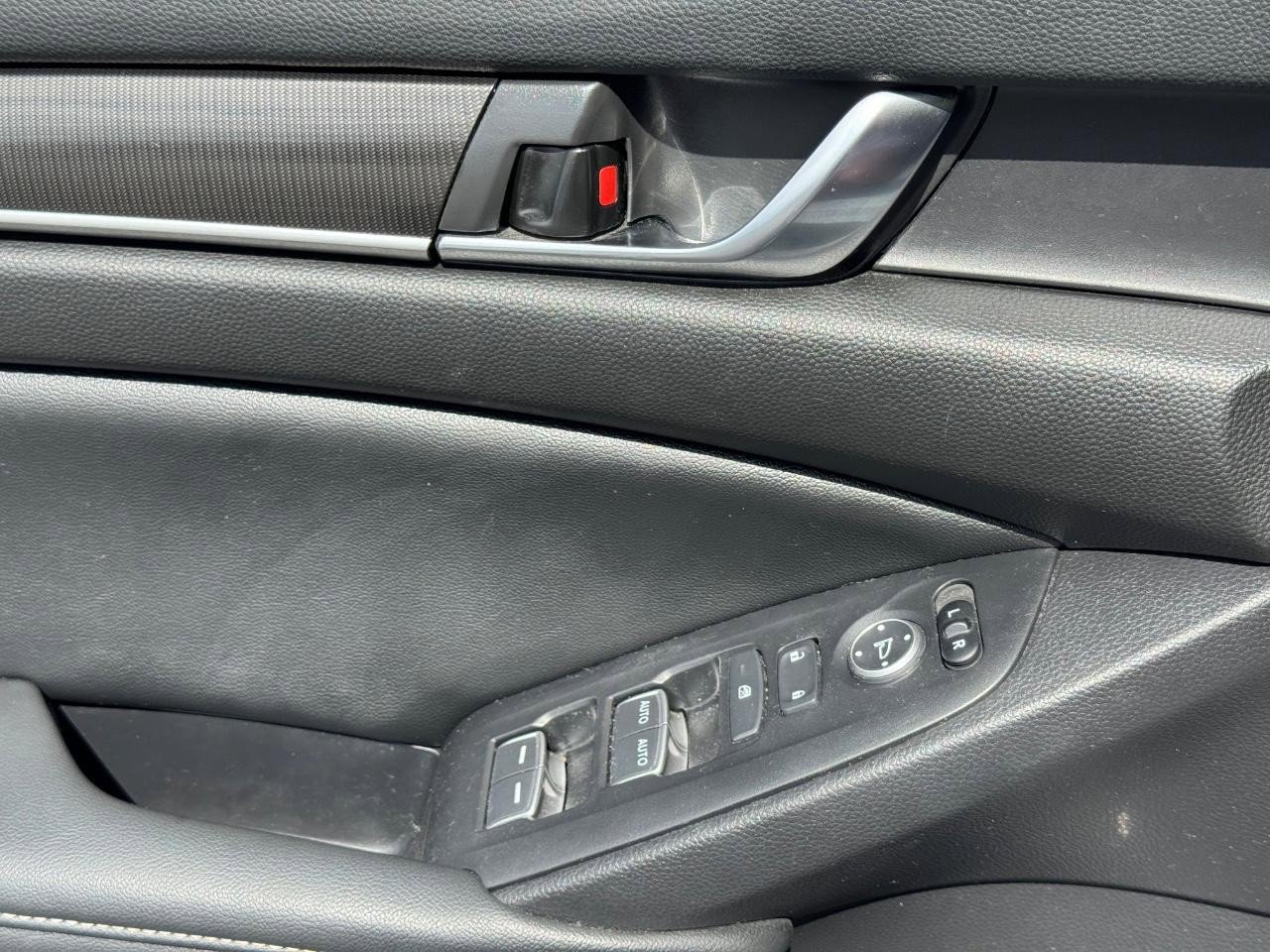 Certified 2022 Honda Accord Sport image 23