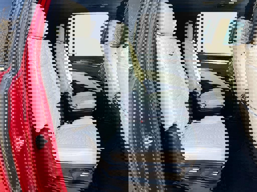 New 2026 Cadillac Escalade ESV Platinum Luxury image 22