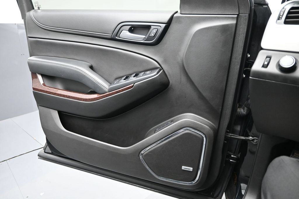 Used 2019 GMC Yukon XL SLT AWD/4WD image 6