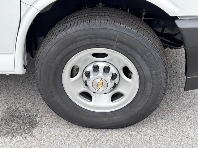 New 2026 Chevrolet Express 2500 w/ Driver Convenience Package RWD image 13