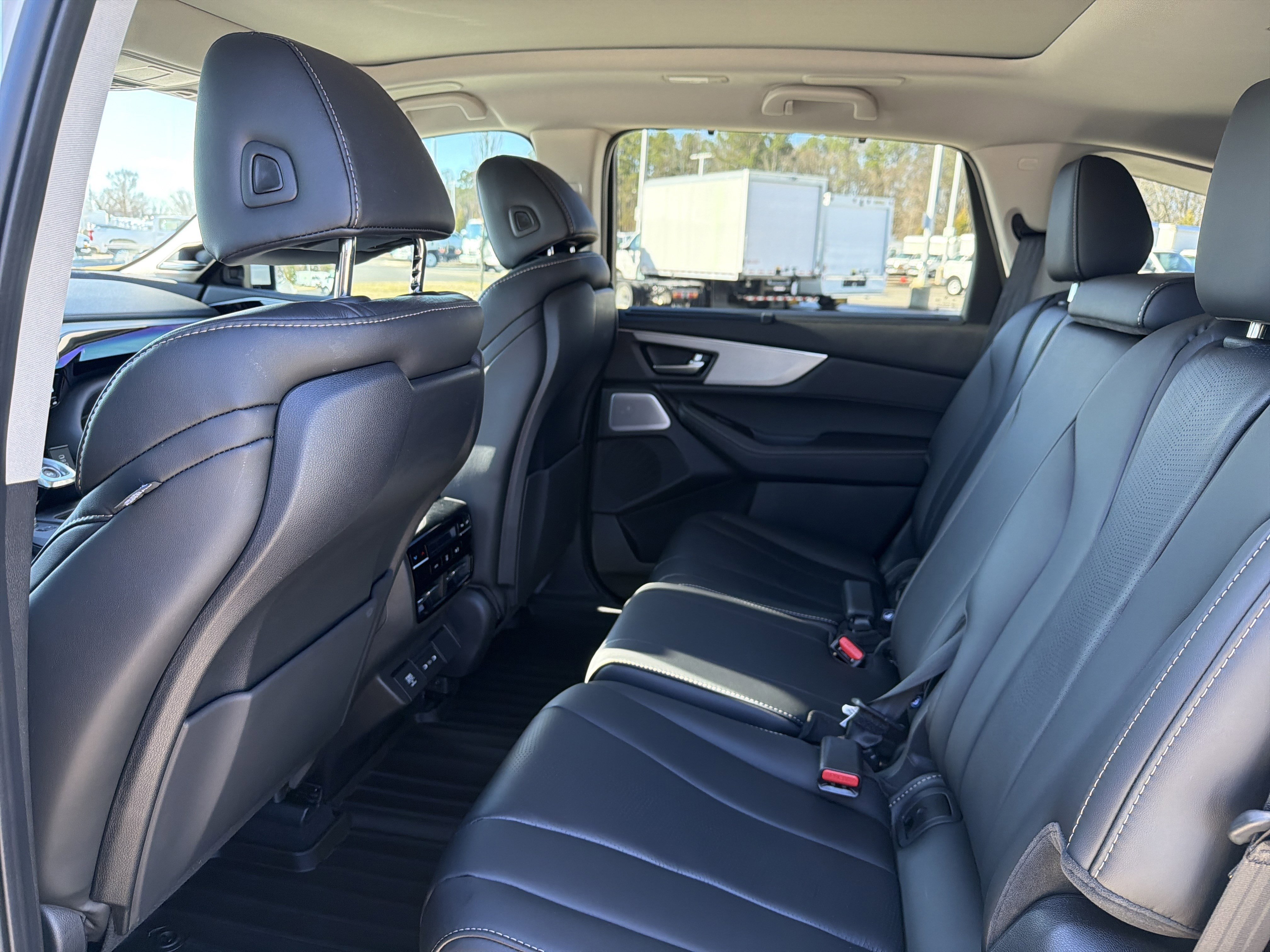 Certified 2026 Acura MDX FWD w/ Technology Package image 26