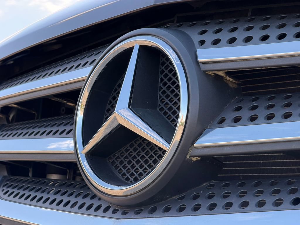 Used 2014 Mercedes-Benz Sprinter 3500 w/ Active Safety Plus Package image 9
