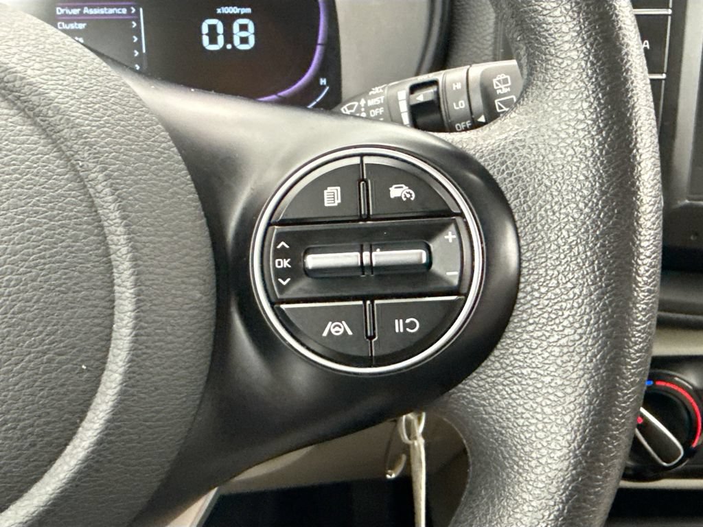 Used 2023 Kia Soul LX FWD image 12