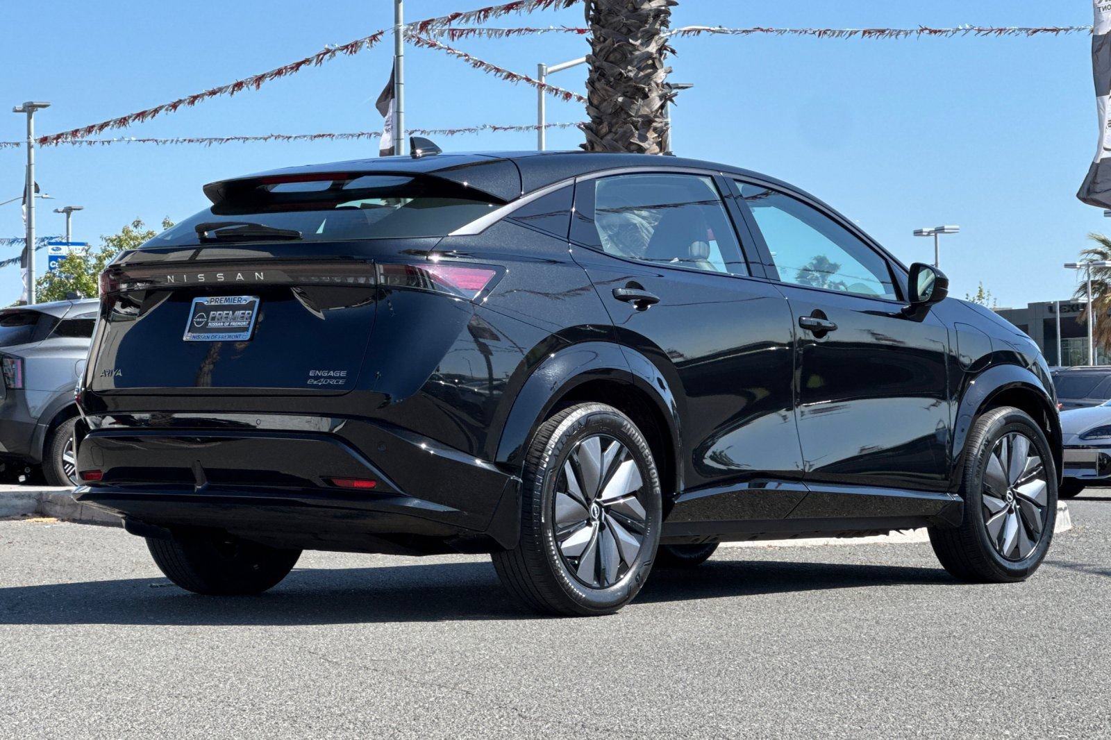 Certified 2023 Nissan Ariya AWD image 4