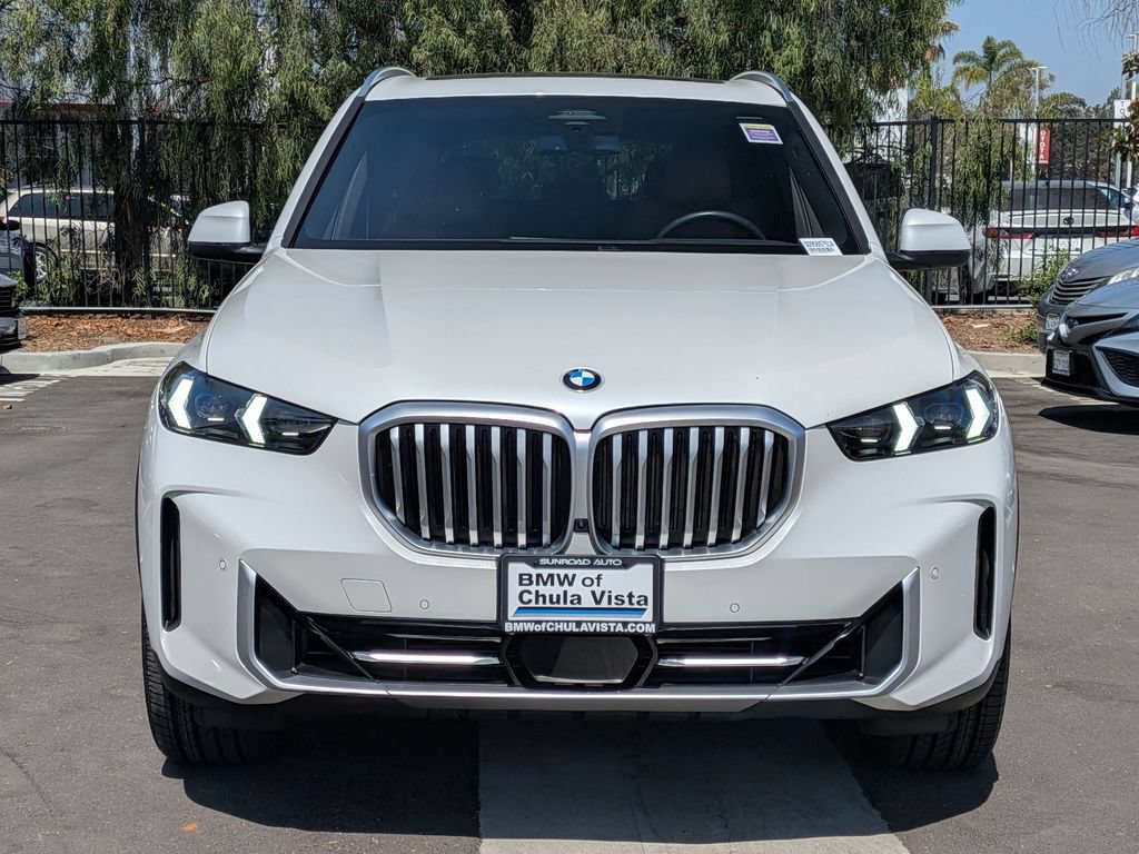 Certified 2024 BMW X5 sDrive40i w/ Parking Assistance Package RWD image 4