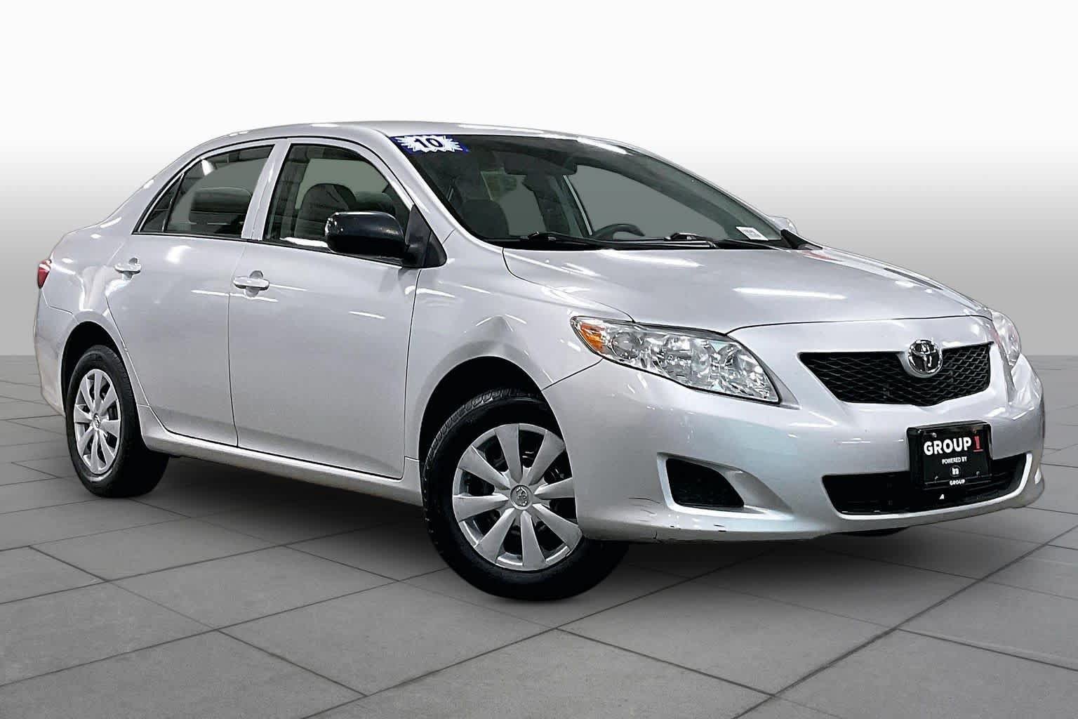 Used 2010 Toyota Corolla LE FWD image 2