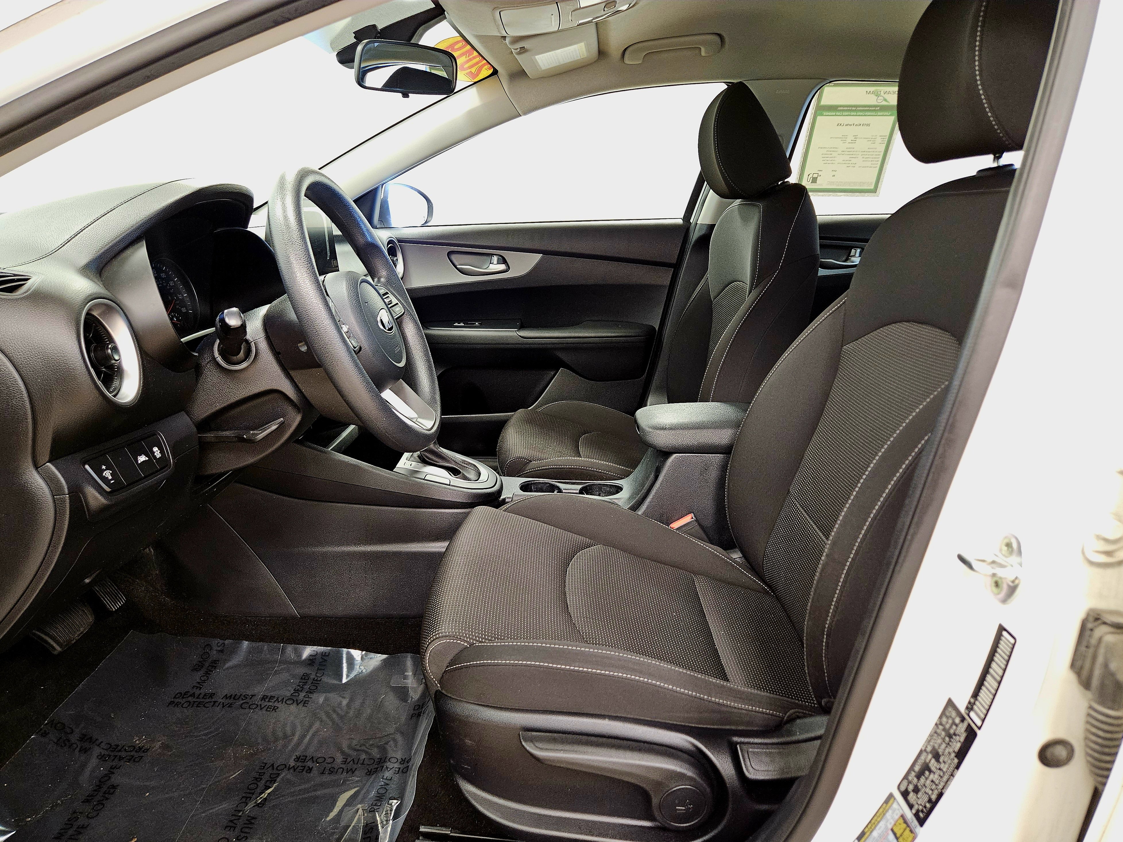 Used 2019 Kia Forte LXS image 8