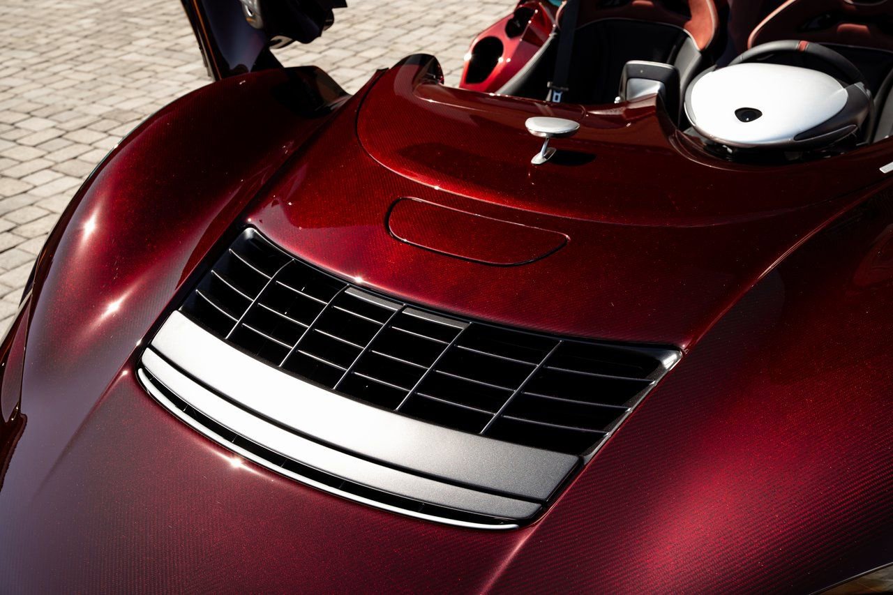 Used 2021 McLaren Elva RWD image 33