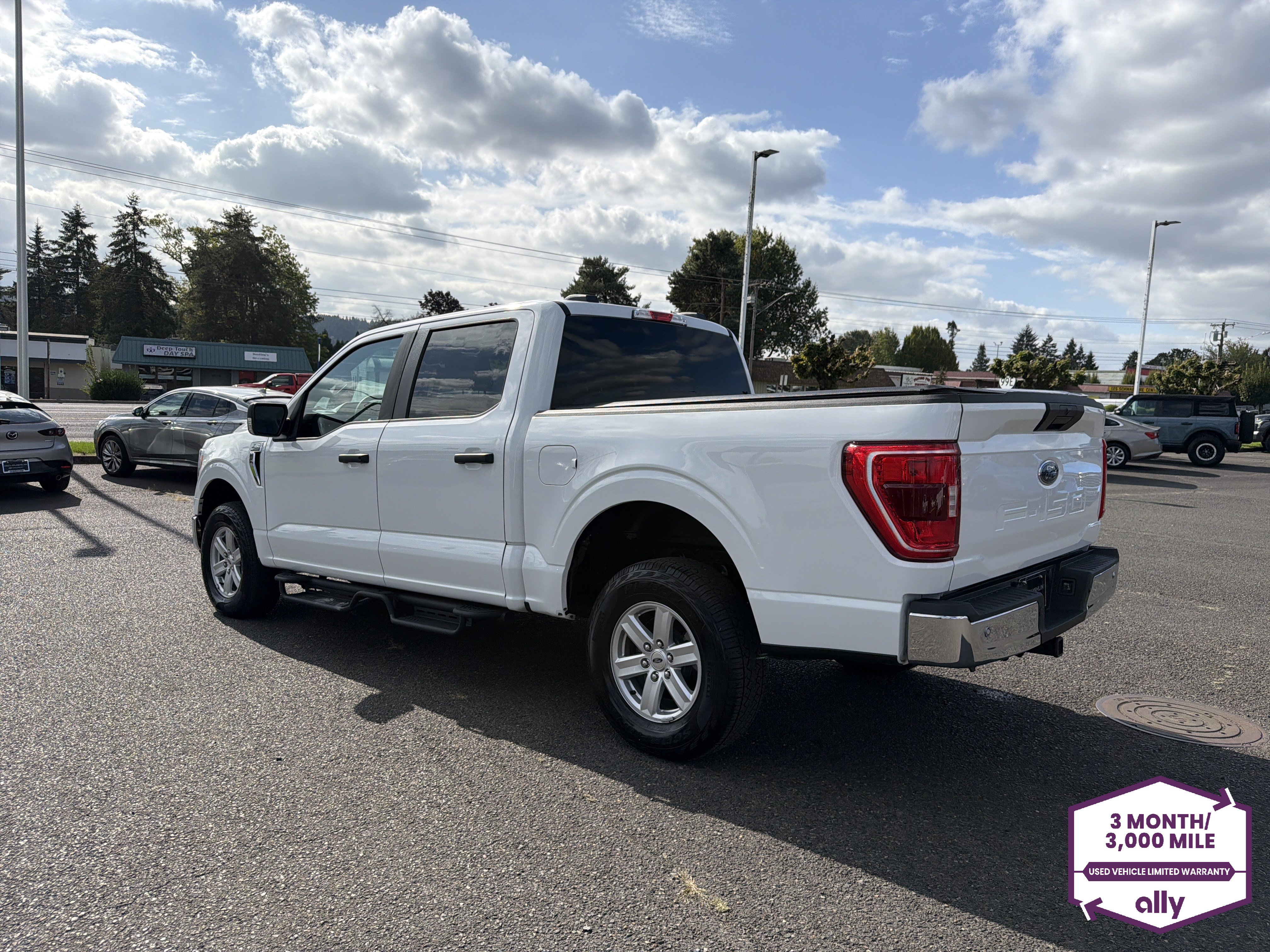 Used 2022 Ford F150 XLT AWD/4WD image 3