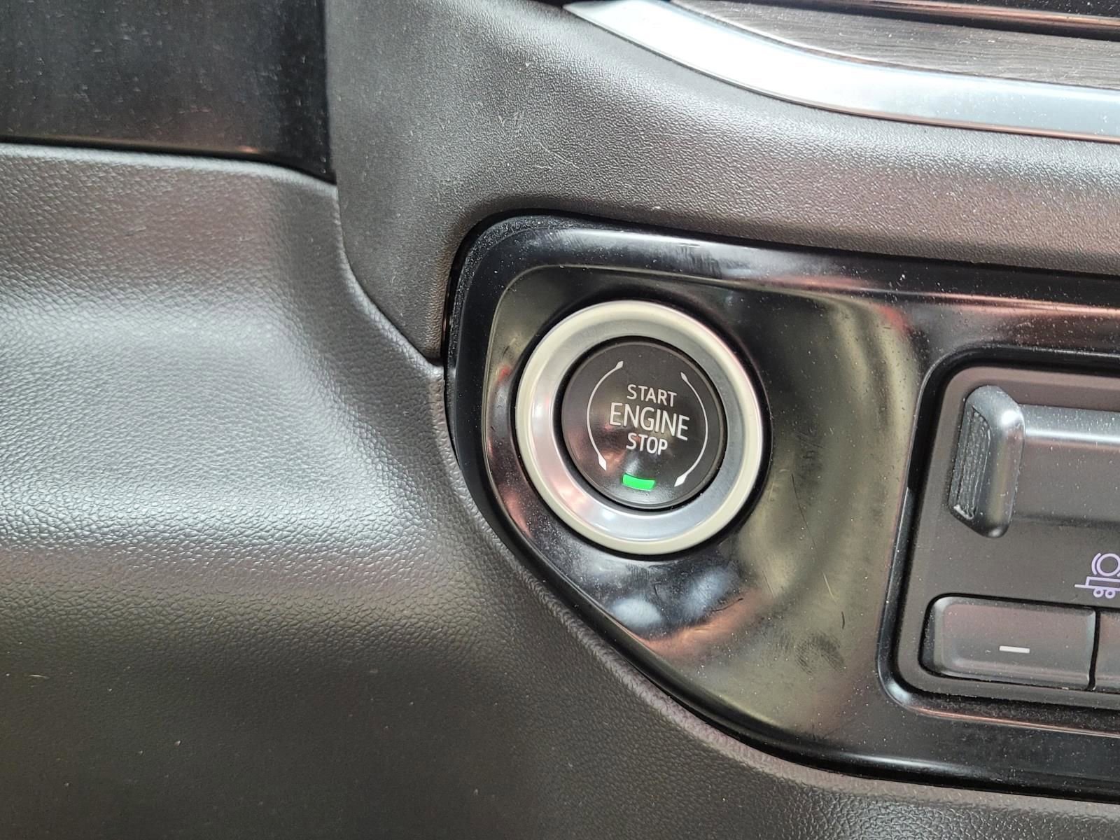 Used 2022 Chevrolet Silverado 1500 LTZ w/ Z71 Off-Road Package AWD/4WD image 26