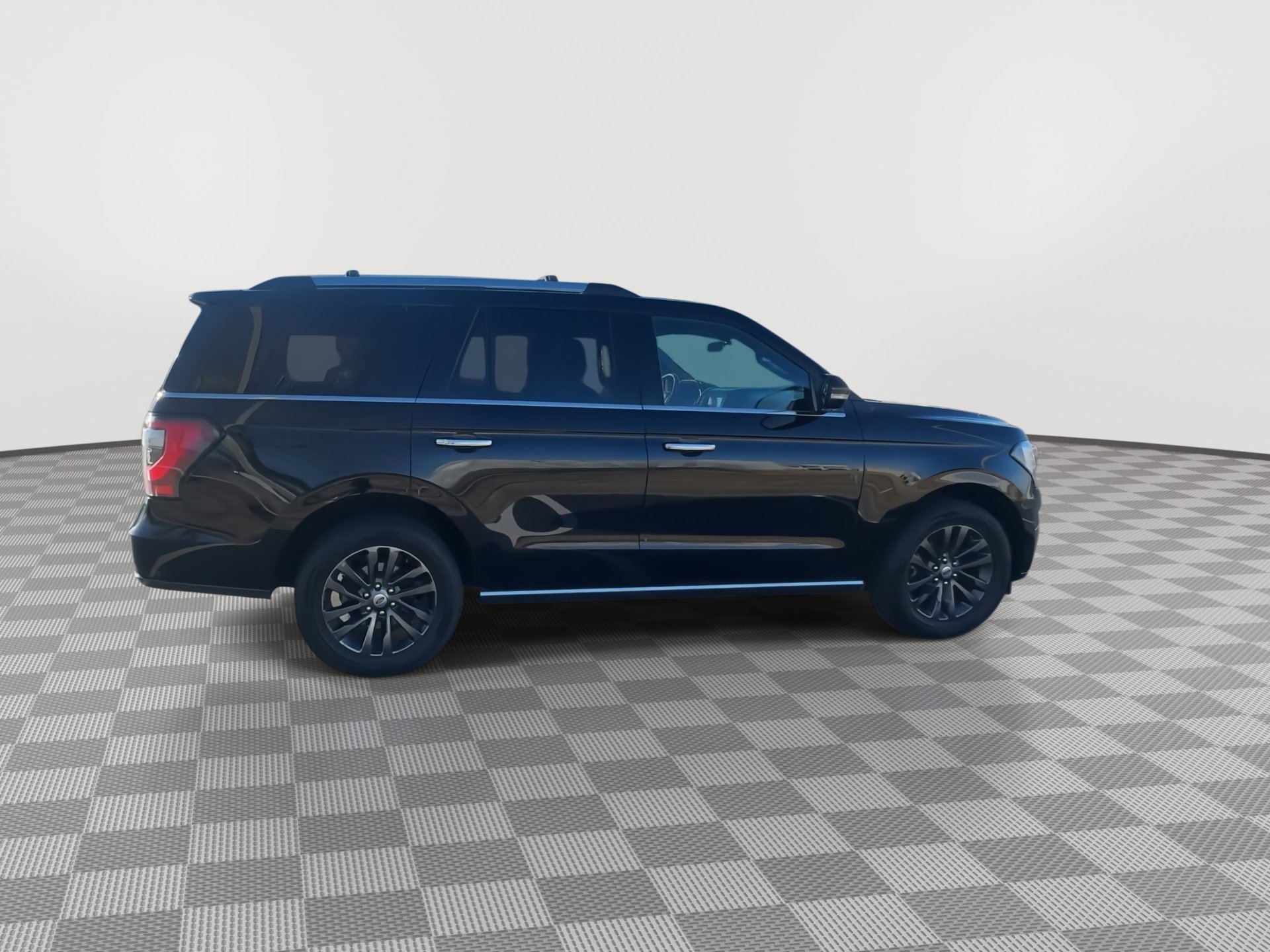 Used 2019 Ford Expedition Limited w/ Equipment Group 301A image 9