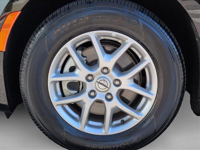 Used 2024 Chrysler Pacifica Touring-L image 24