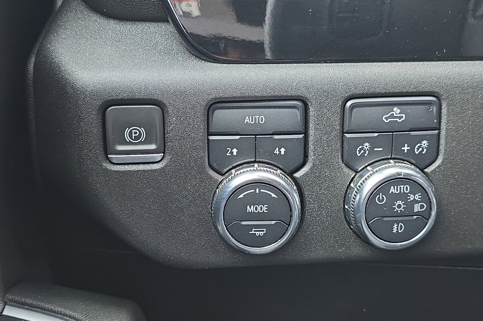 Used 2023 GMC Sierra 1500 Elevation image 41