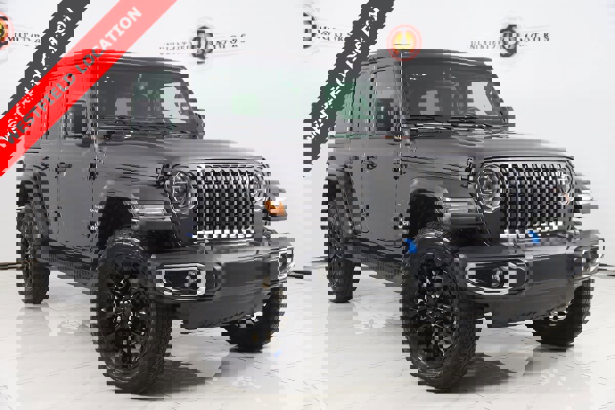 Used 2022 Jeep Wrangler Unlimited Sahara w/ Cold Weather Group image 1