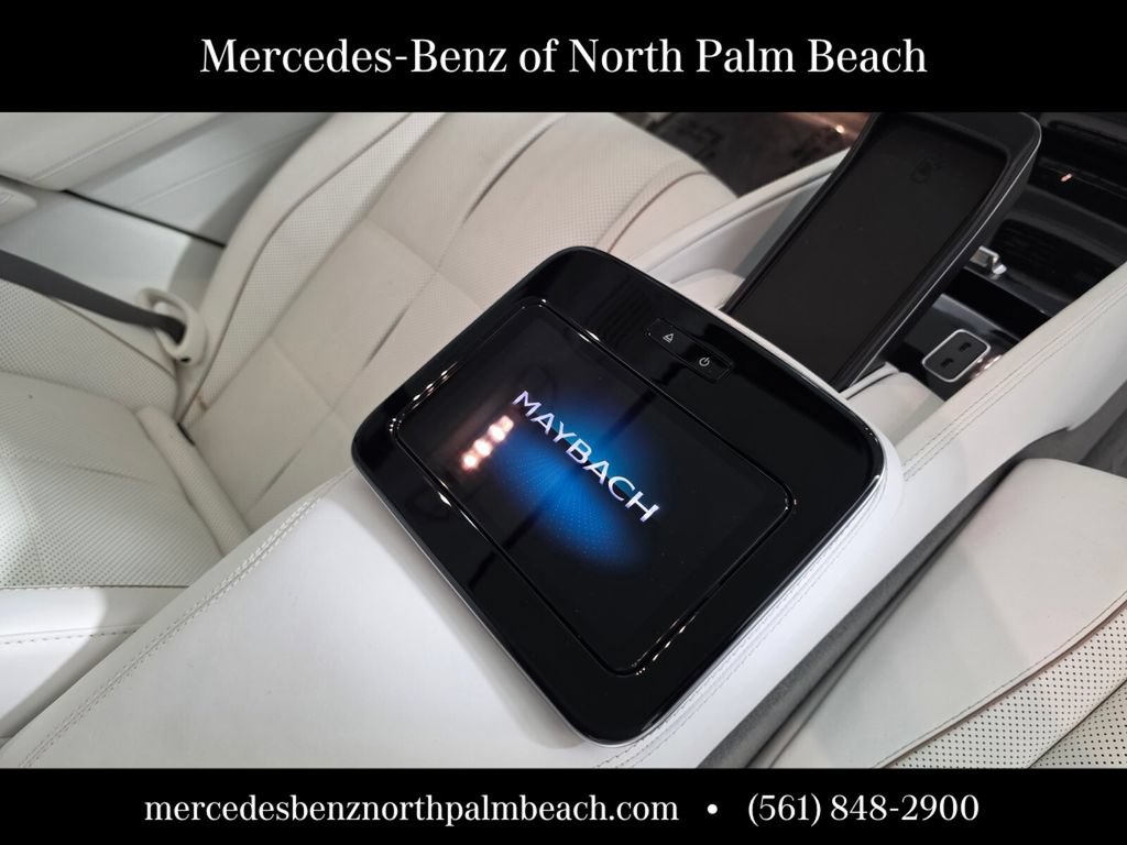 Used 2022 Mercedes-Benz Maybach GLS 600 4MATIC image 18