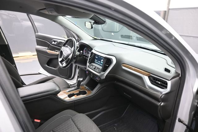 Used 2018 GMC Acadia SLE w/ LPO, Floor Liner Package FWD image 39