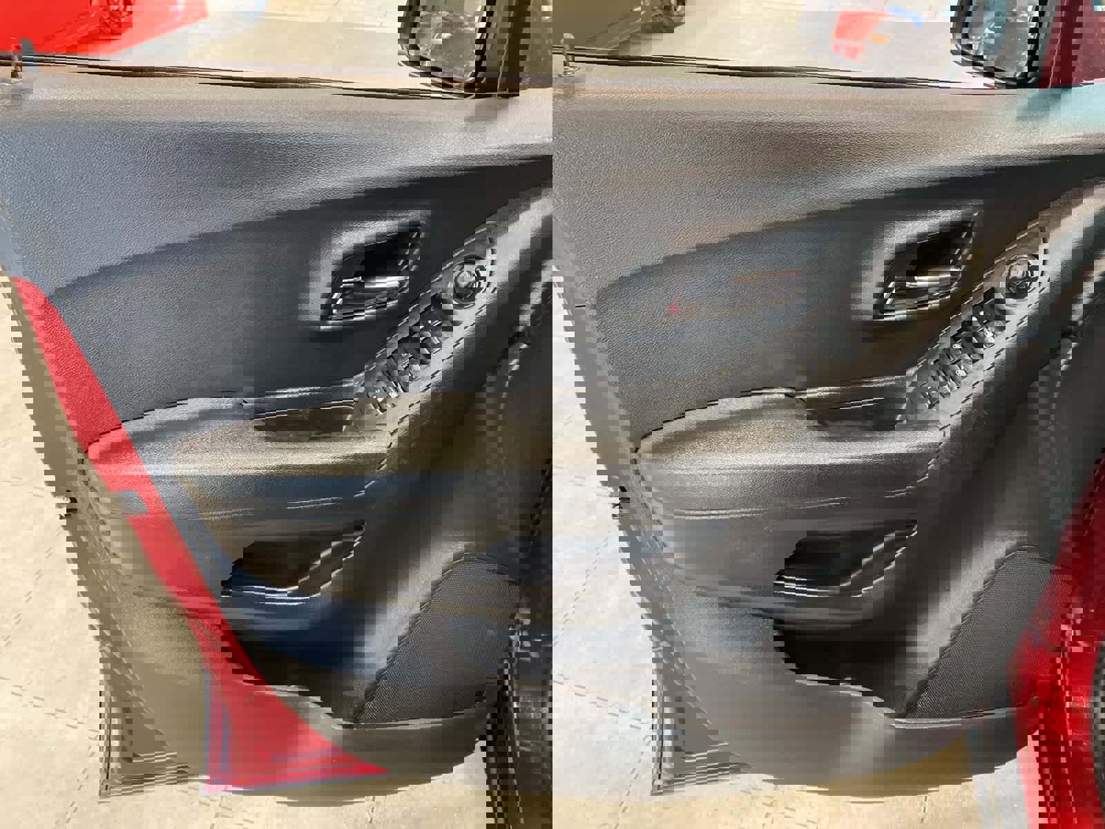 Used 2020 Chevrolet Trax LT w/ Driver Confidence Package image 17