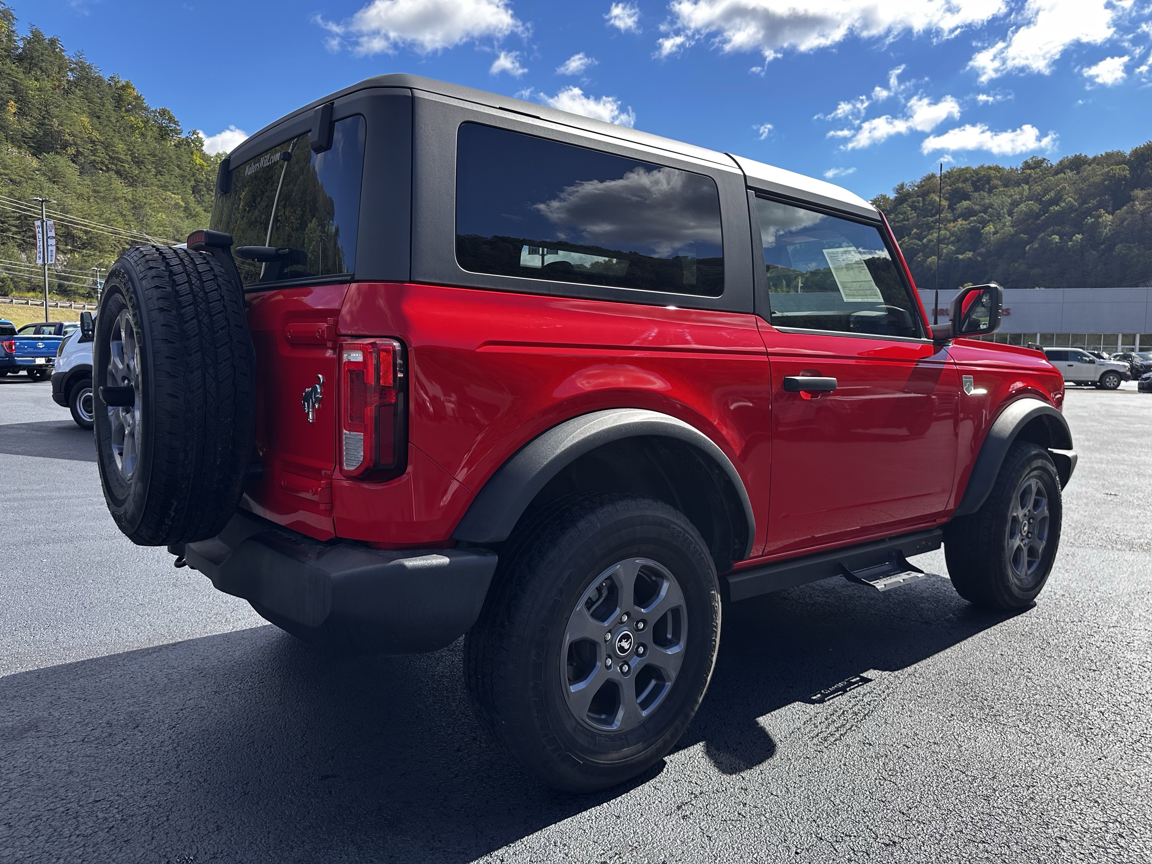 Used 2023 Ford Bronco Big Bend image 4