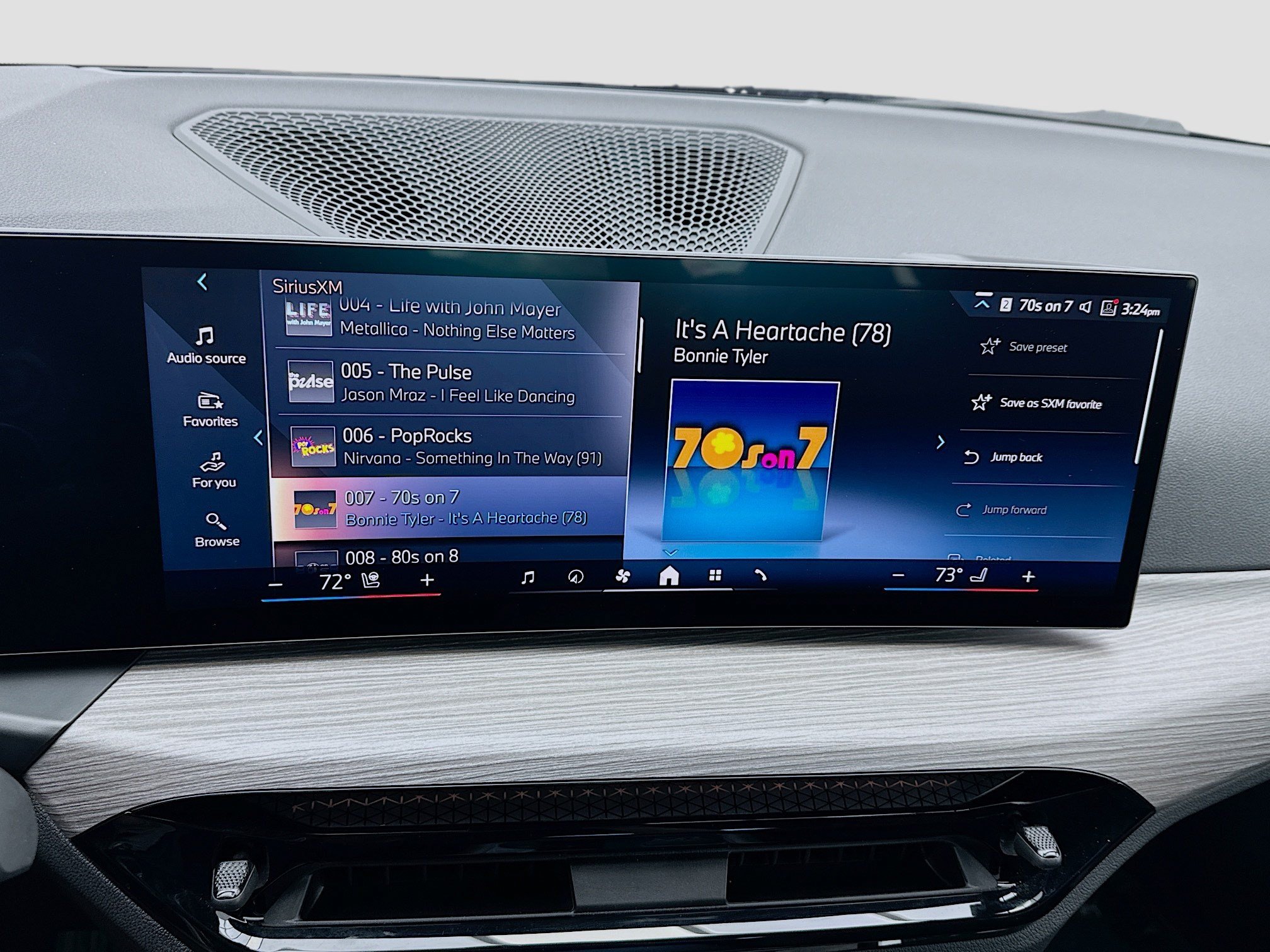 Used 2025 BMW 430i Coupe w/ M Sport Package RWD image 11