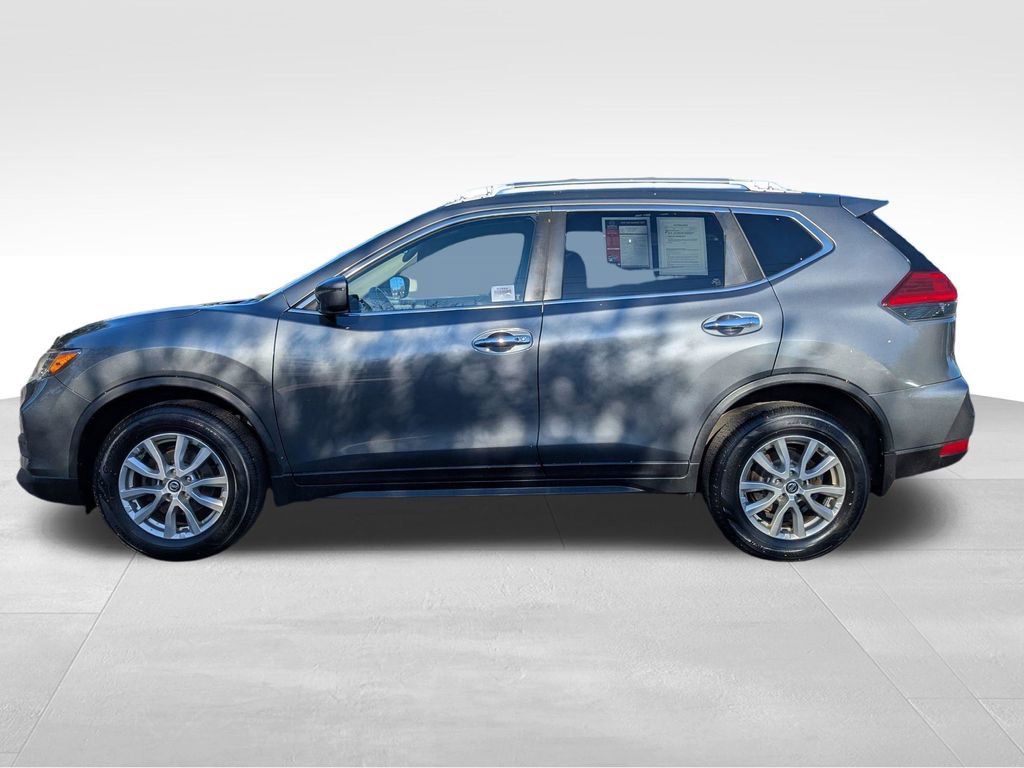 Used 2017 Nissan Rogue SV AWD/4WD image 12