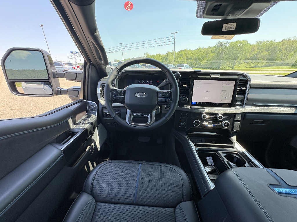 New 2026 Ford F350 Platinum w/ Tremor Off-Road Package AWD/4WD image 22