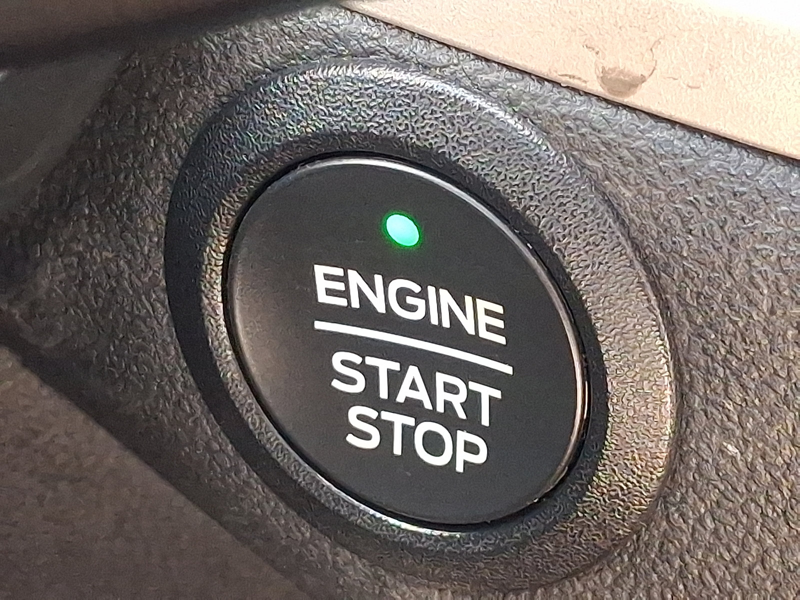 Used 2022 Ford Escape SE w/ Convenience Package AWD/4WD image 25