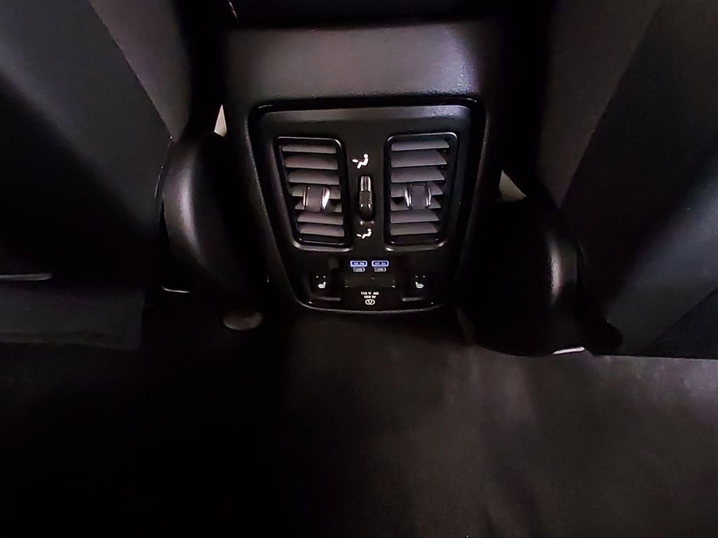 Used 2022 Dodge Durango R/T RWD image 22