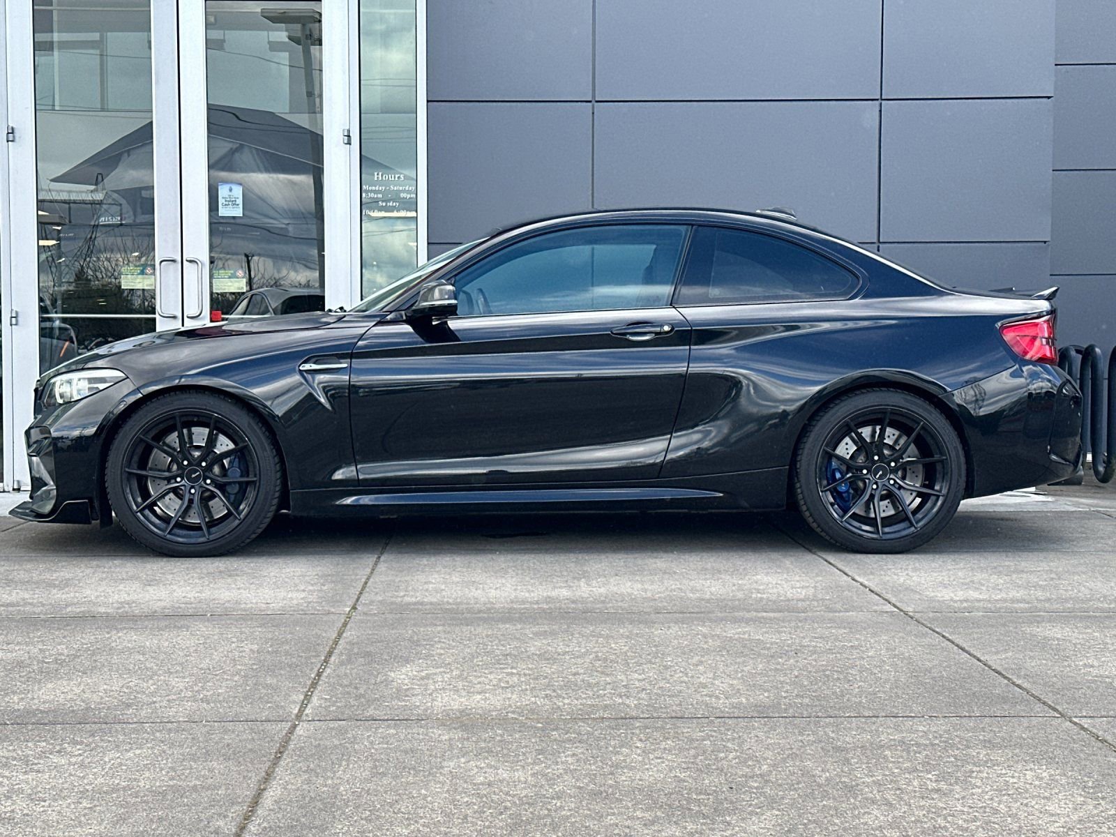 Used 2018 BMW M2 image 5