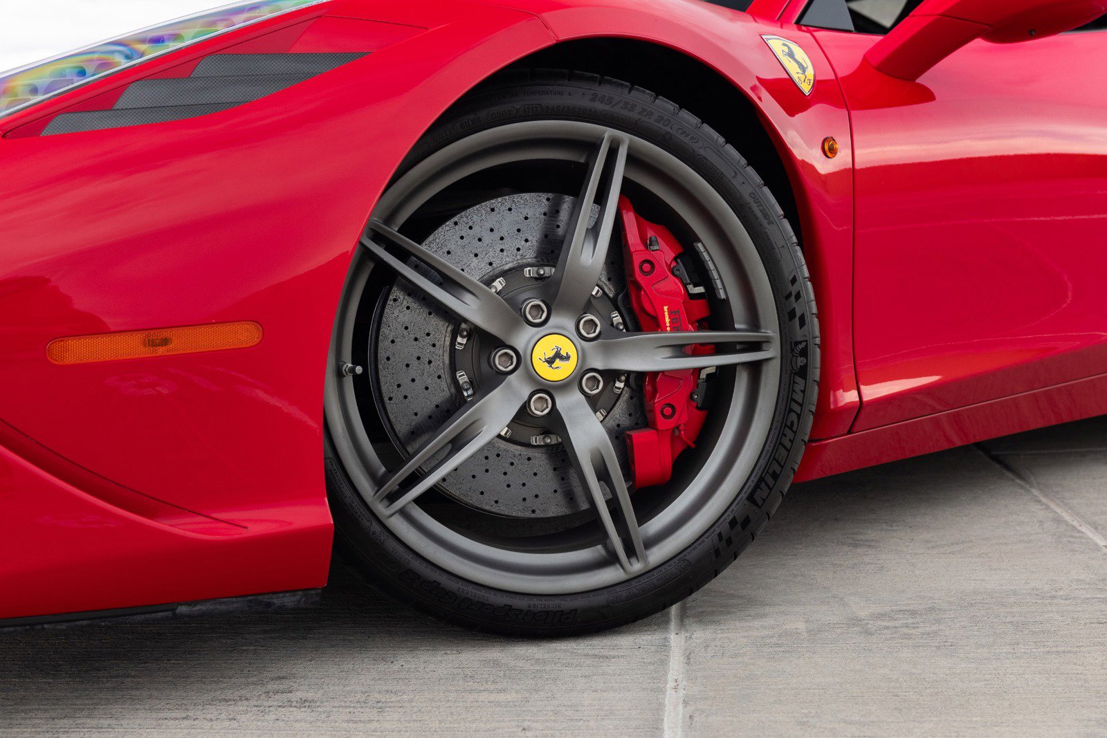 Used 2014 Ferrari 458 Speciale Coupe RWD image 2