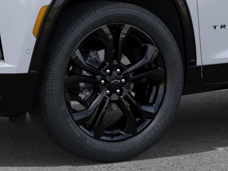 New 2027 Chevrolet Traverse RS w/ LPO, Floor Liner Package AWD/4WD image 9