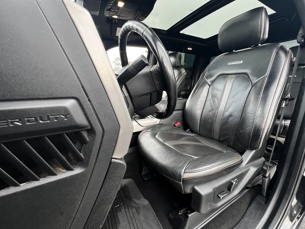 Used 2020 Ford F350 Platinum AWD/4WD image 23