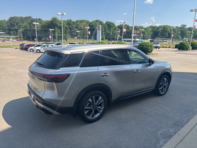 Used 2023 INFINITI QX60 Luxe w/ Cargo Package AWD/4WD image 8